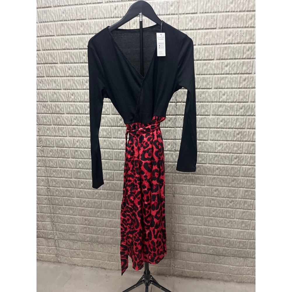 Cupshe Black Red Leopard Print Long Sleeve Midi Wrap Dress CAA05A2H024AE Medium
